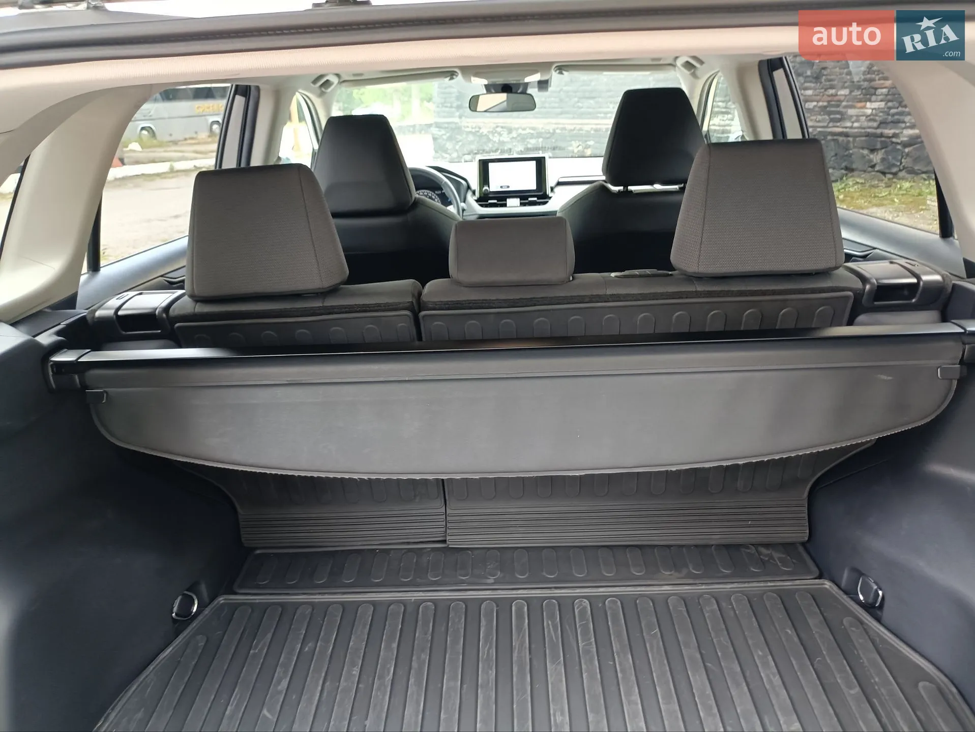 2025 Toyota RAV 4 - мініатюра 11