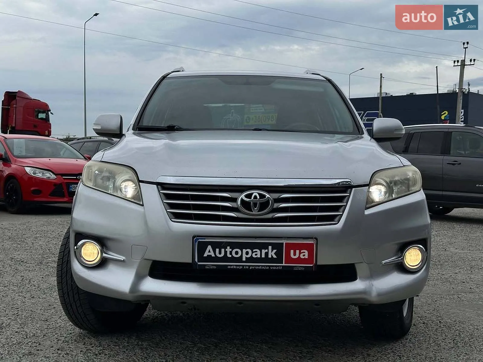 2010 Toyota RAV 4 - мініатюра 2