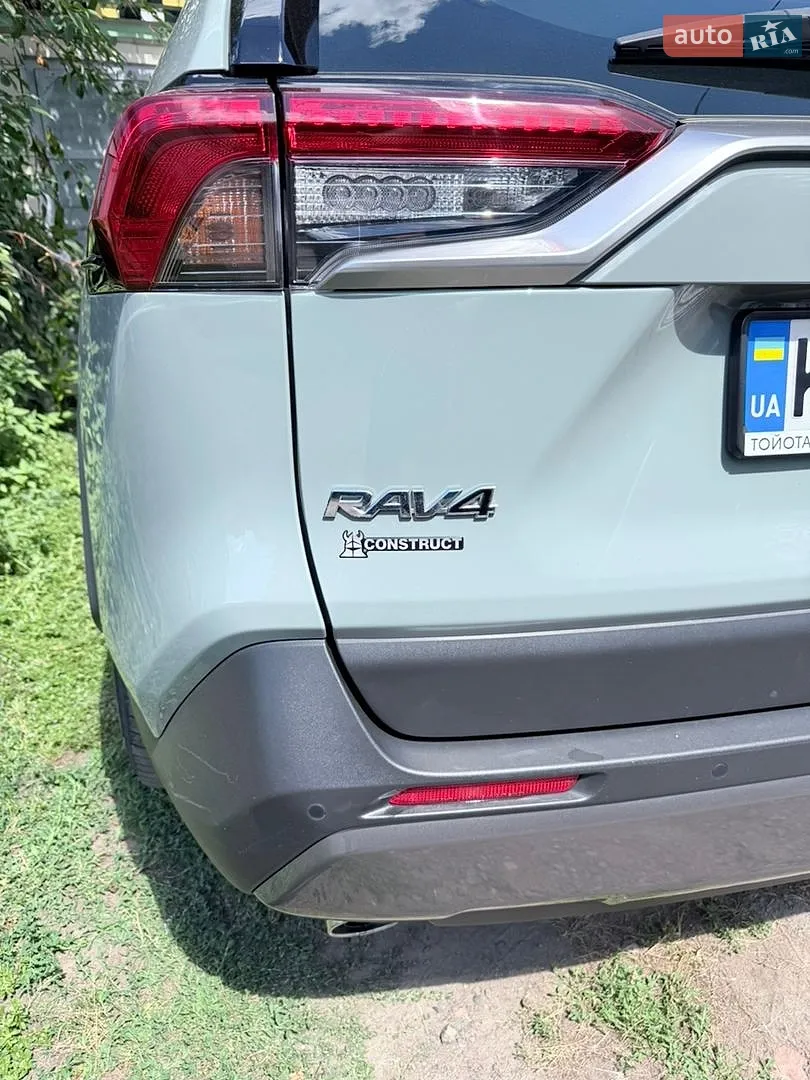2021 Toyota RAV 4 - мініатюра 13