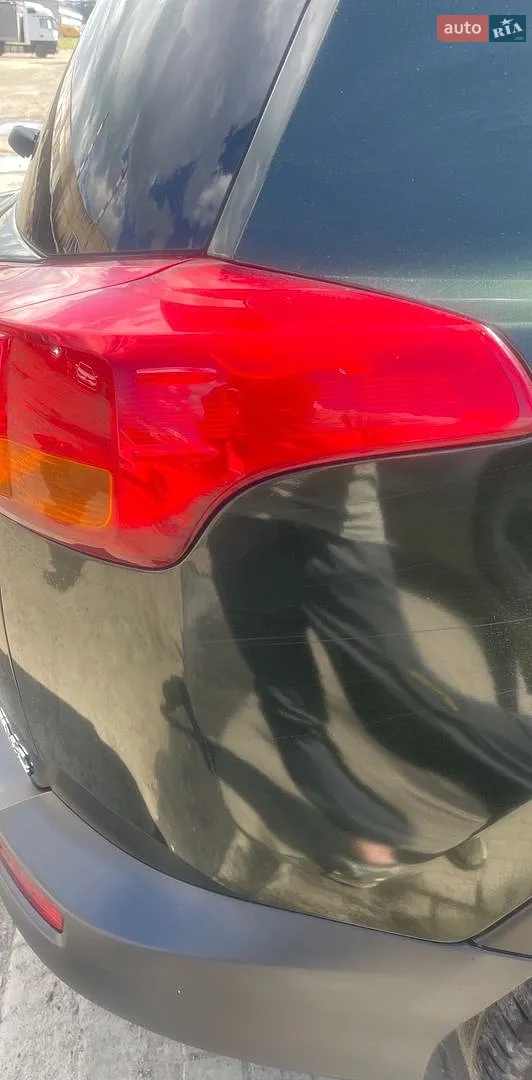 2013 Toyota RAV 4 - мініатюра 11