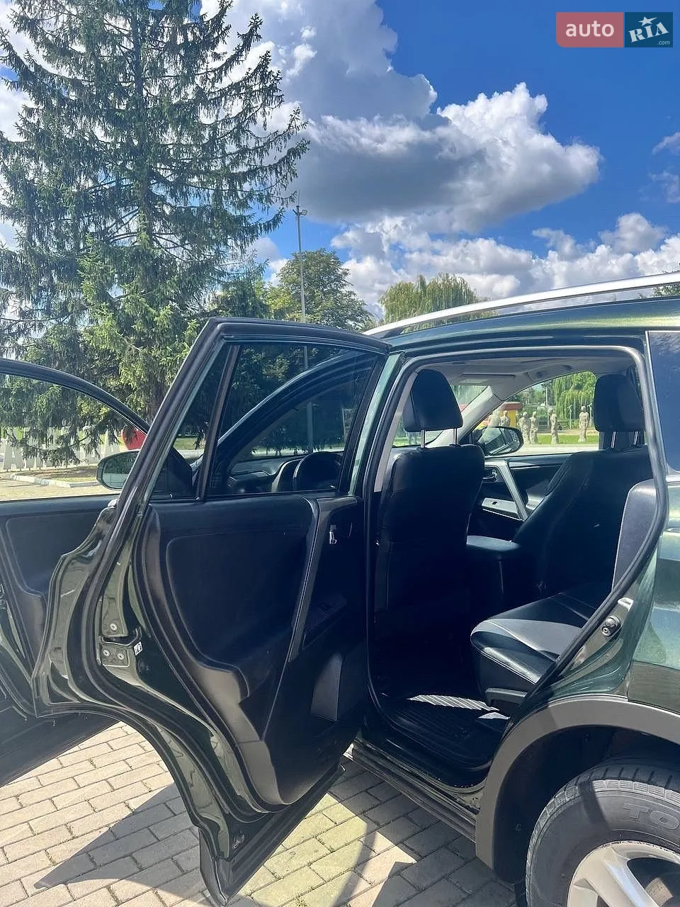 2013 Toyota RAV 4 - мініатюра 15