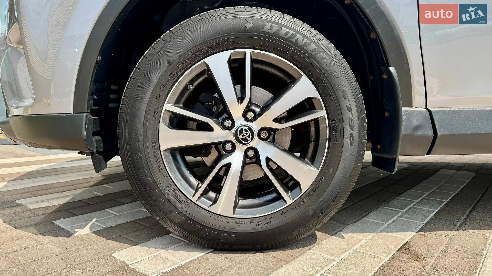 2018 Toyota RAV 4 - мініатюра 14