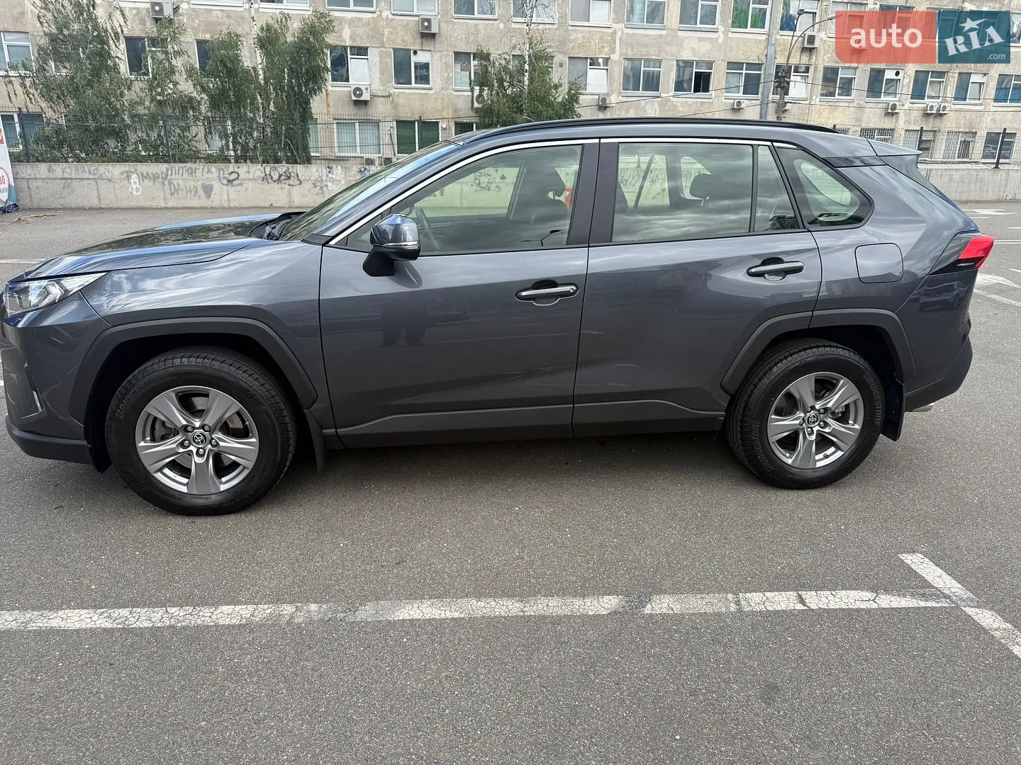 2022 Toyota RAV 4 - мініатюра 2