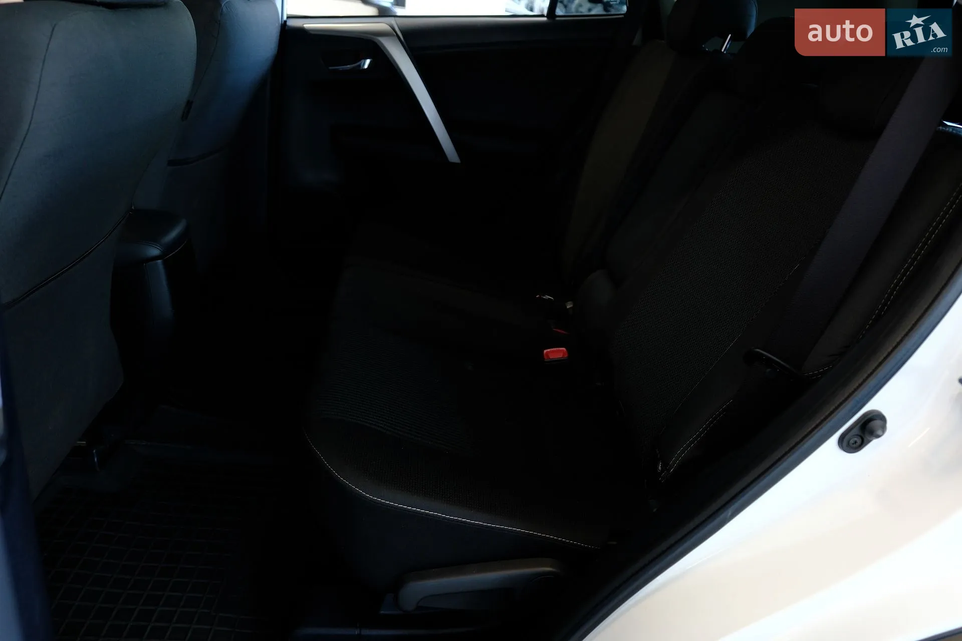 2014 Toyota RAV 4 - мініатюра 26