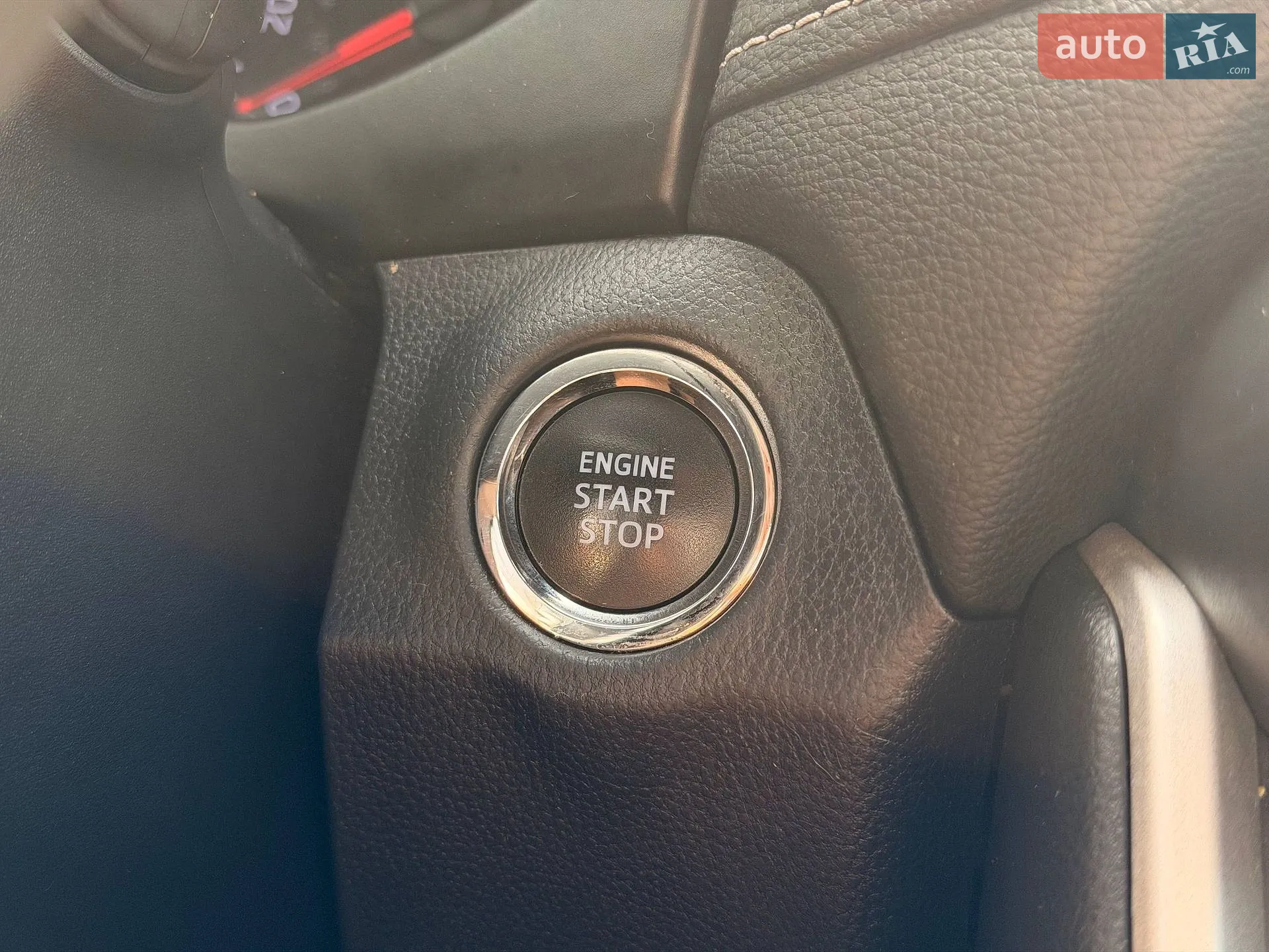 2019 Toyota RAV 4 - мініатюра 88