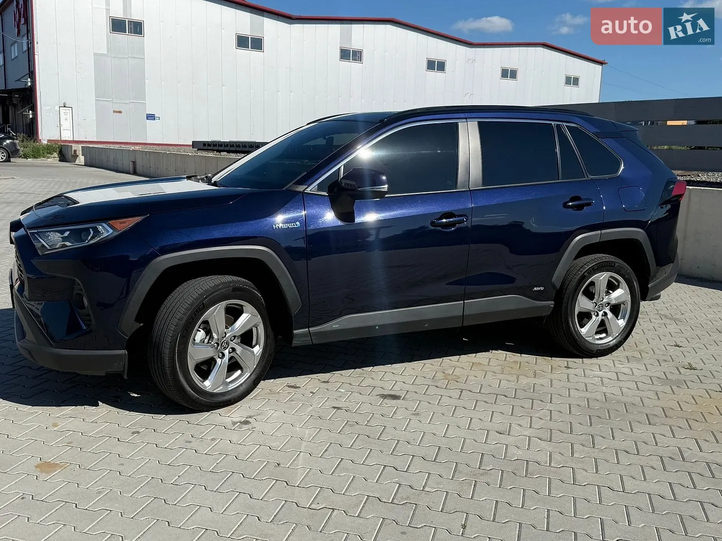 2021 Toyota RAV 4 - мініатюра 5