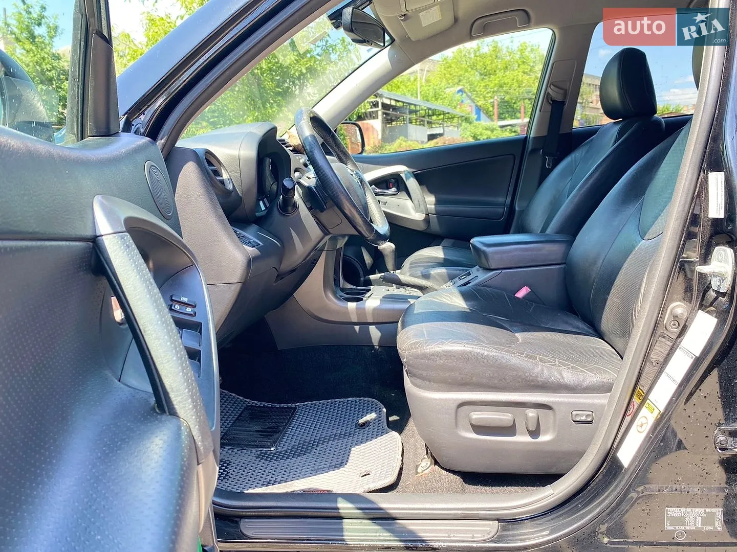 2010 Toyota RAV 4 - мініатюра 12