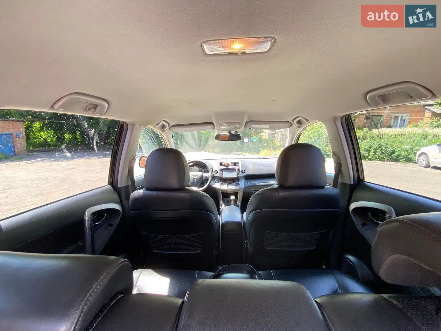 2010 Toyota RAV 4 - мініатюра 18