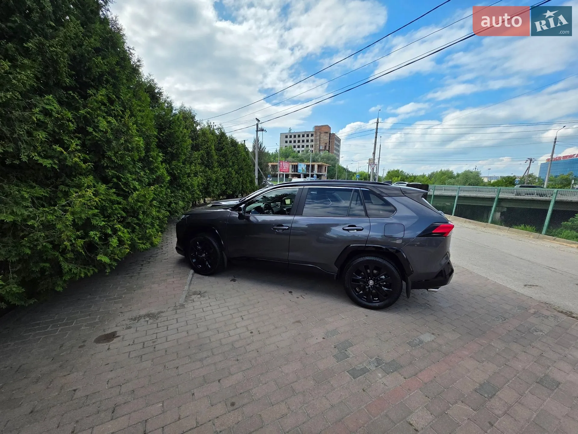 2024 Toyota RAV 4 - мініатюра 2