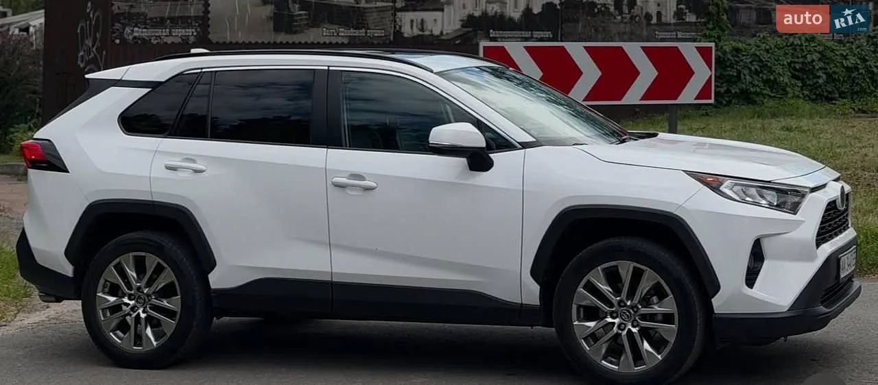 2019 Toyota RAV 4 - мініатюра 5