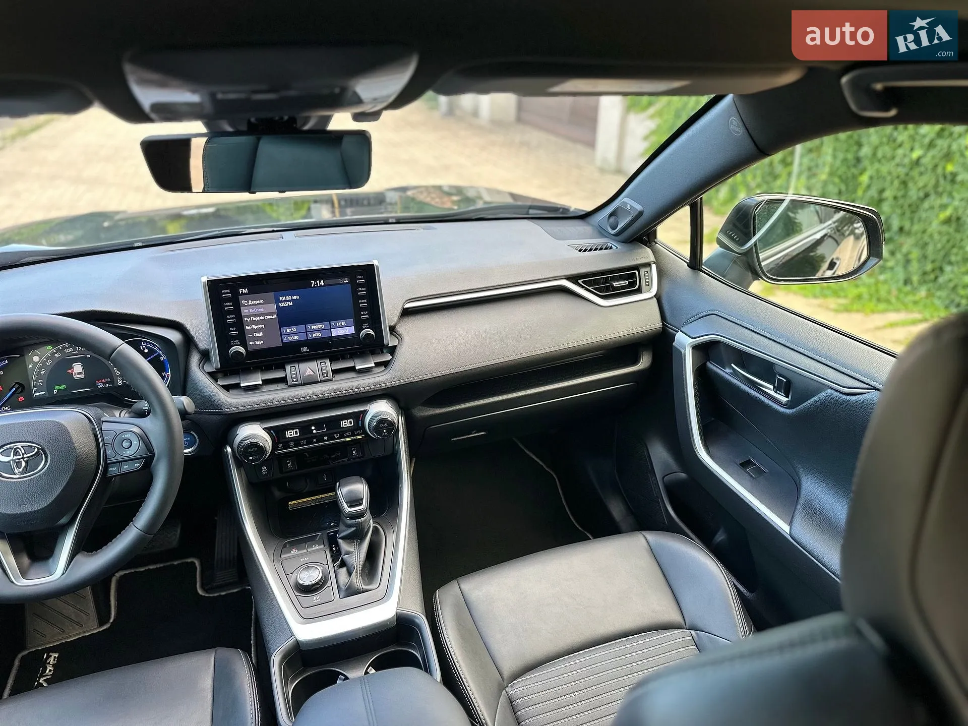 2021 Toyota RAV 4 - мініатюра 31
