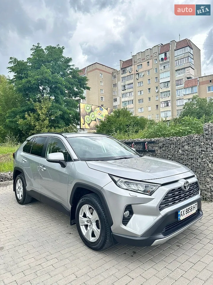 2020 Toyota RAV 4 - мініатюра 17