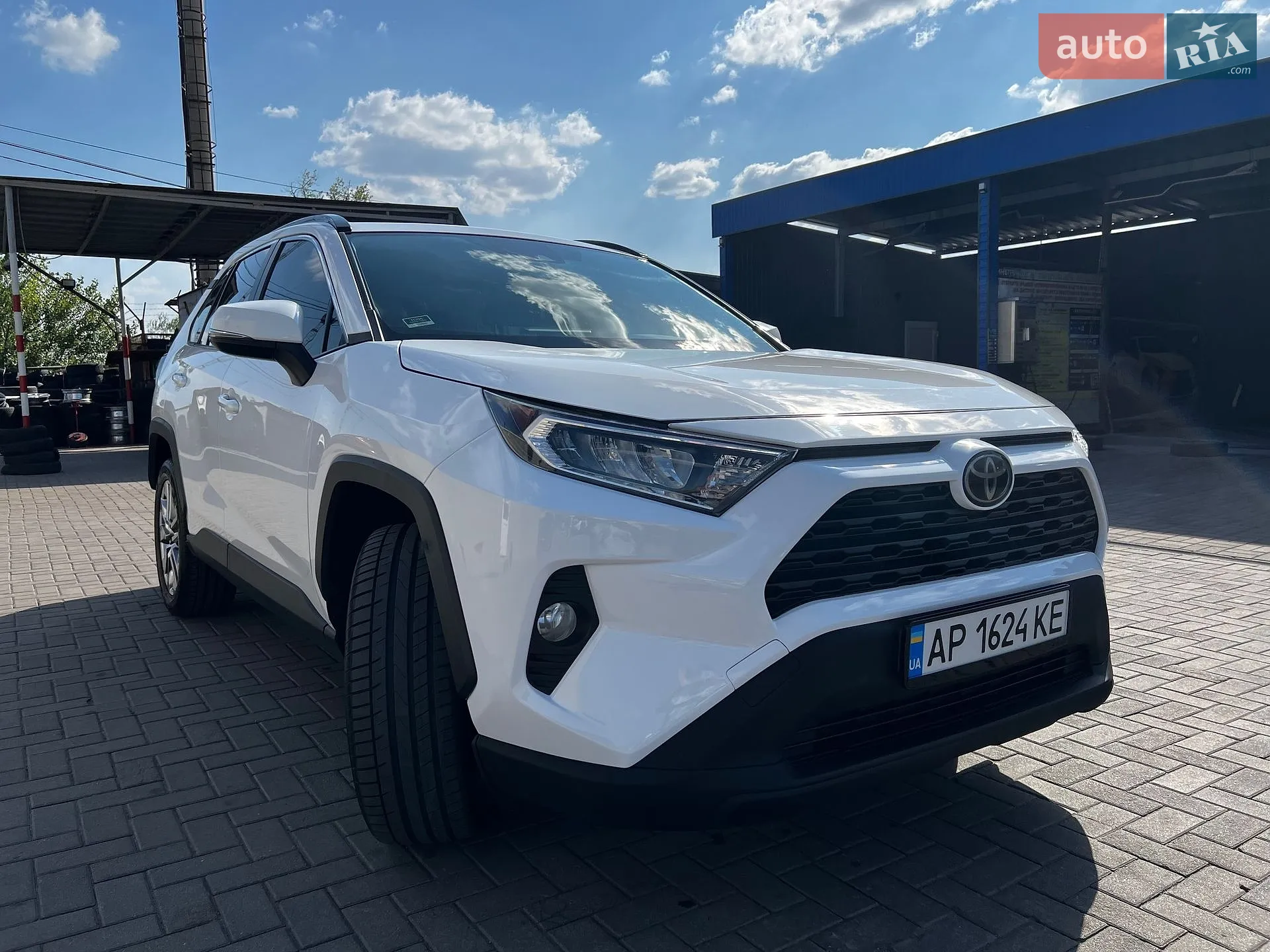 2019 Toyota RAV 4 - мініатюра 2
