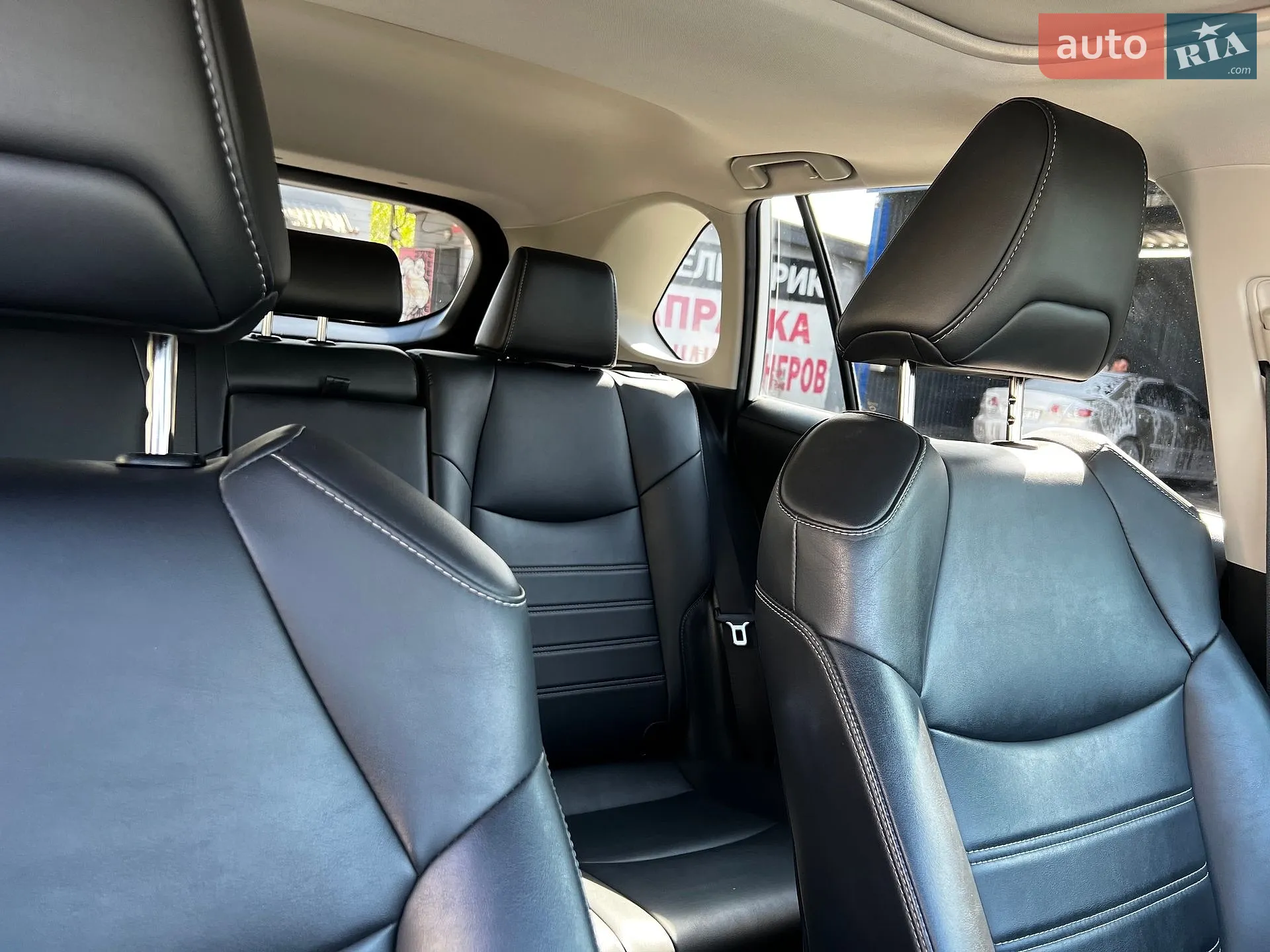 2019 Toyota RAV 4 - мініатюра 23