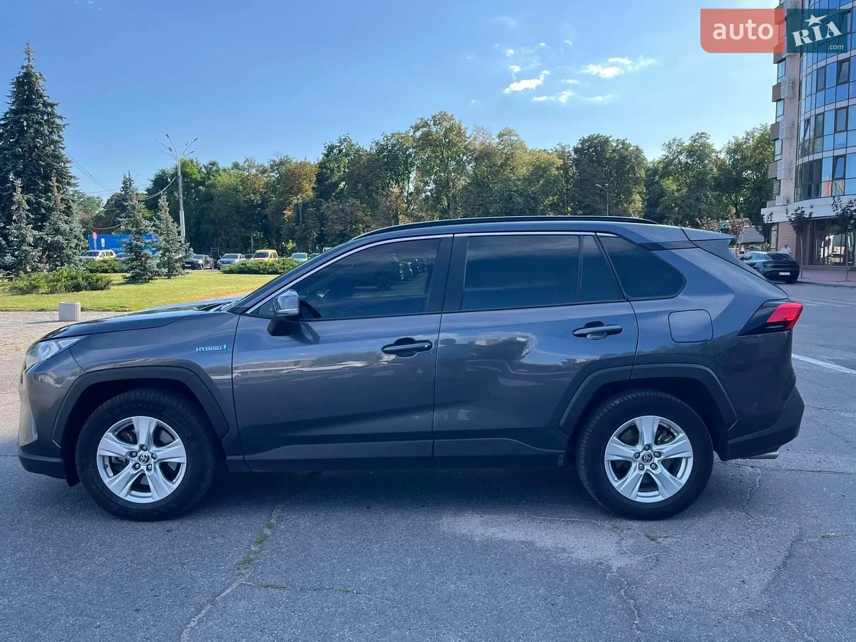 2021 Toyota RAV 4 - мініатюра 2