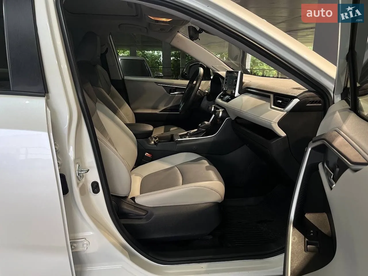 2020 Toyota RAV 4 - мініатюра 22