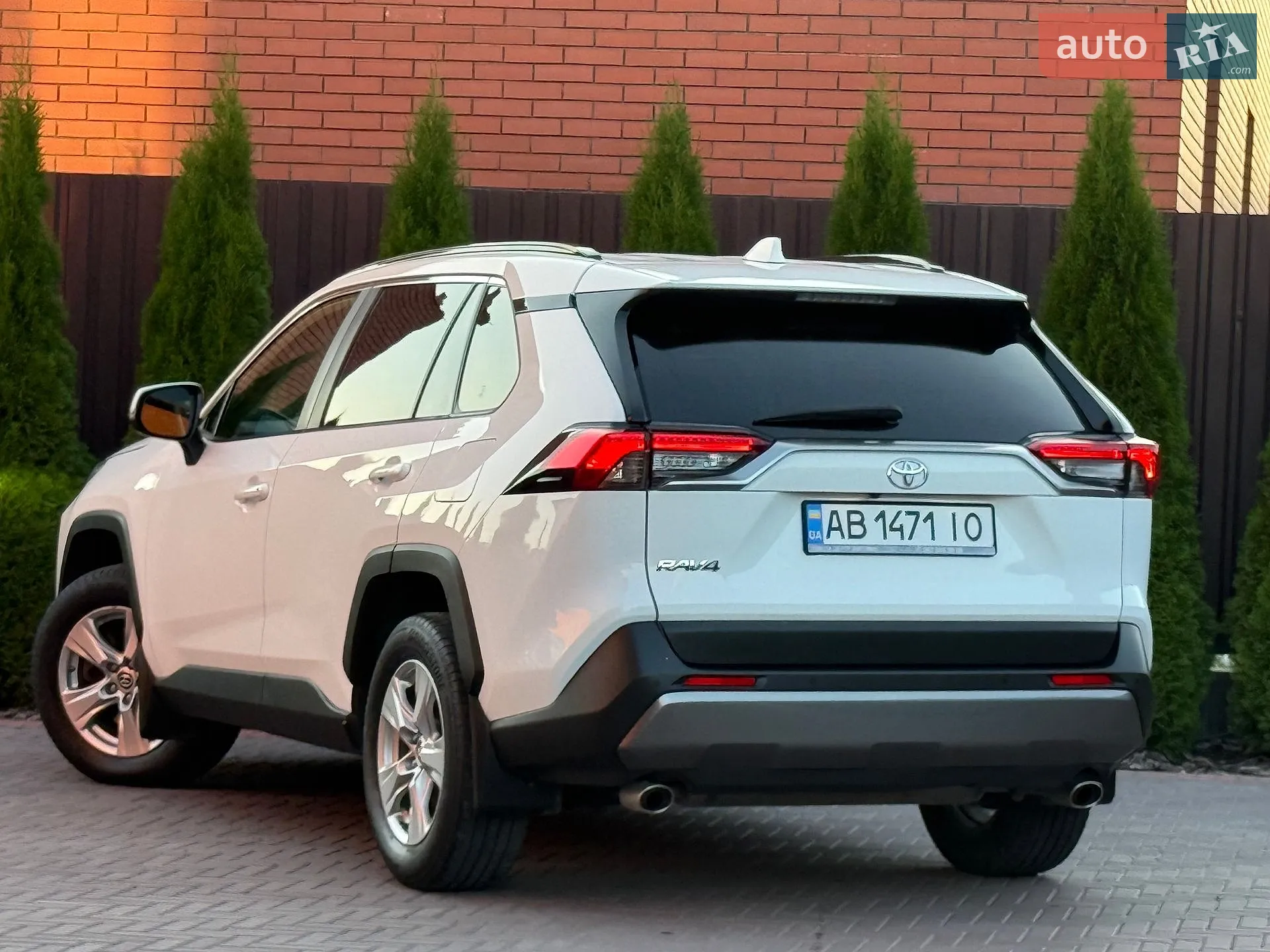 2019 Toyota RAV 4 - мініатюра 22