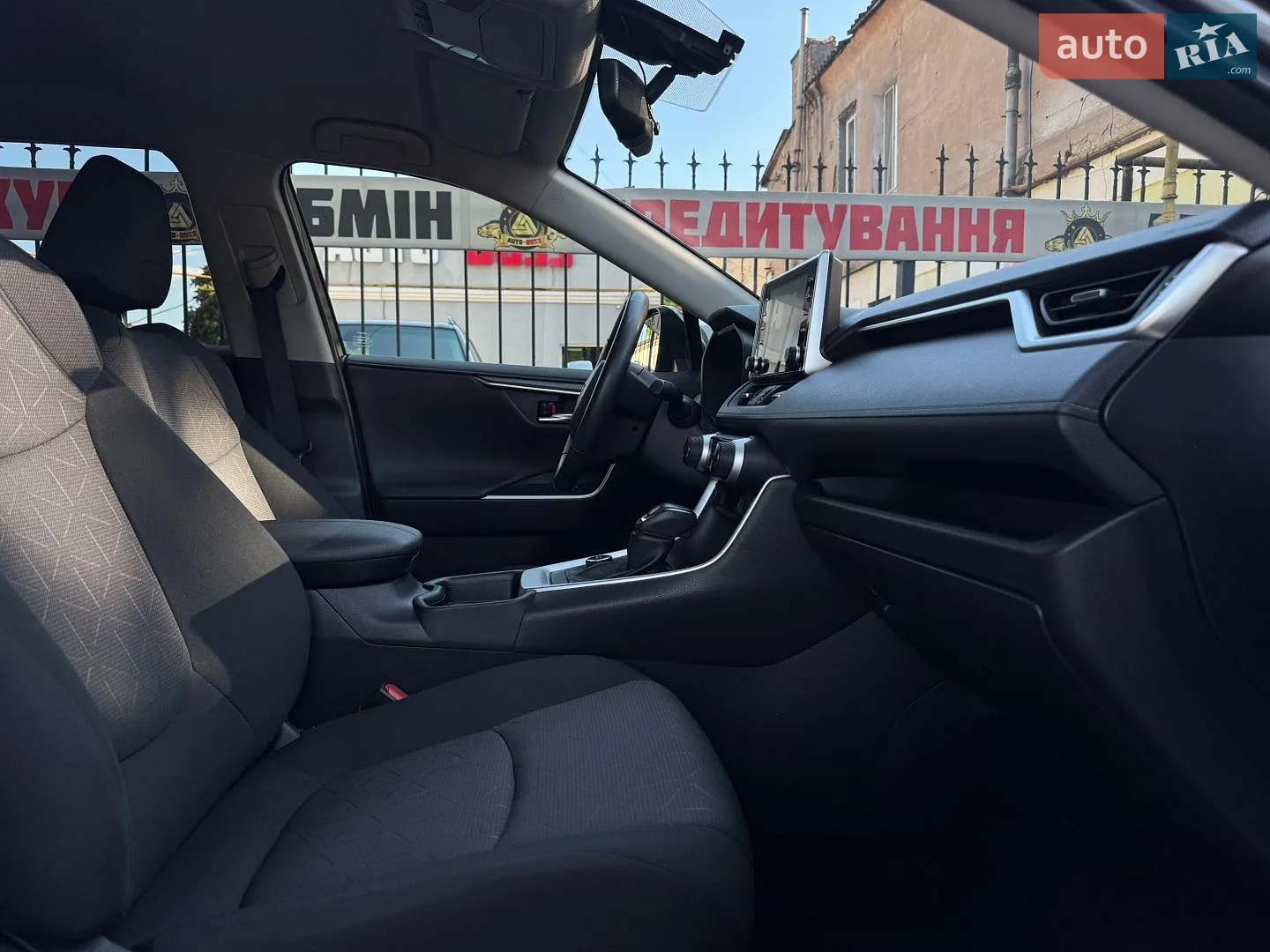 2019 Toyota RAV 4 - мініатюра 23