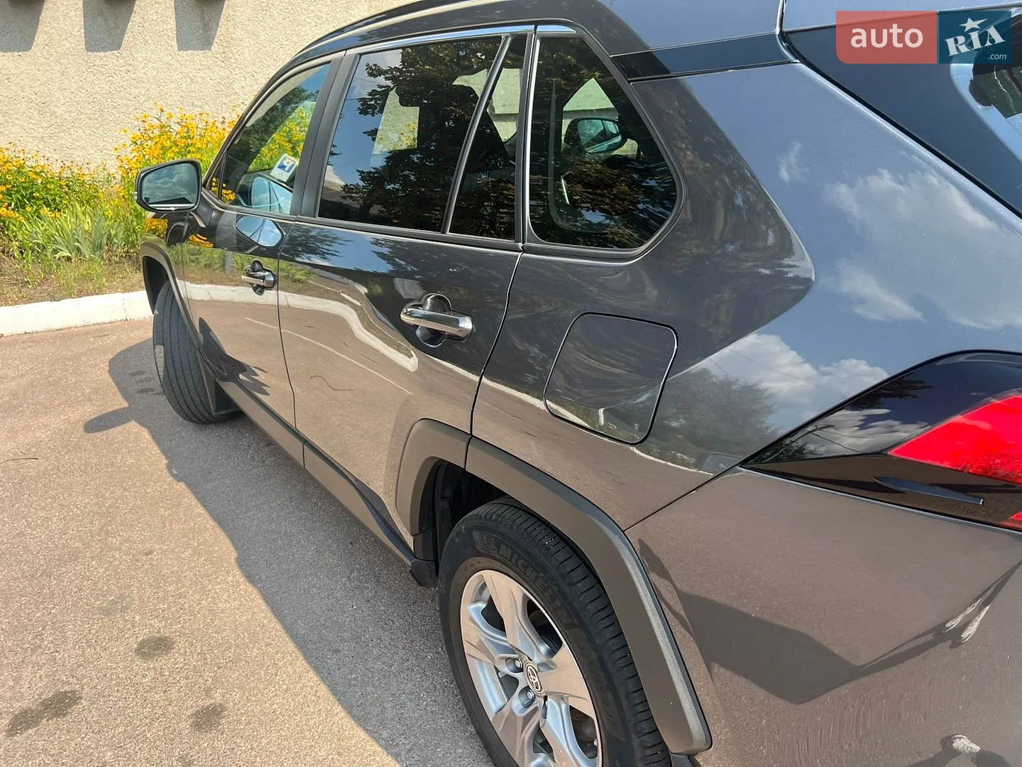 2022 Toyota RAV 4 - мініатюра 21