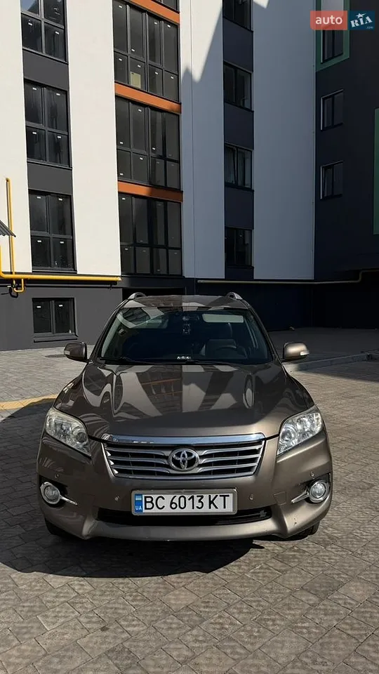 2010 Toyota RAV 4 - мініатюра 25