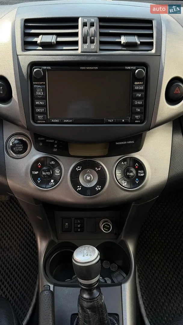 2010 Toyota RAV 4 - мініатюра 16