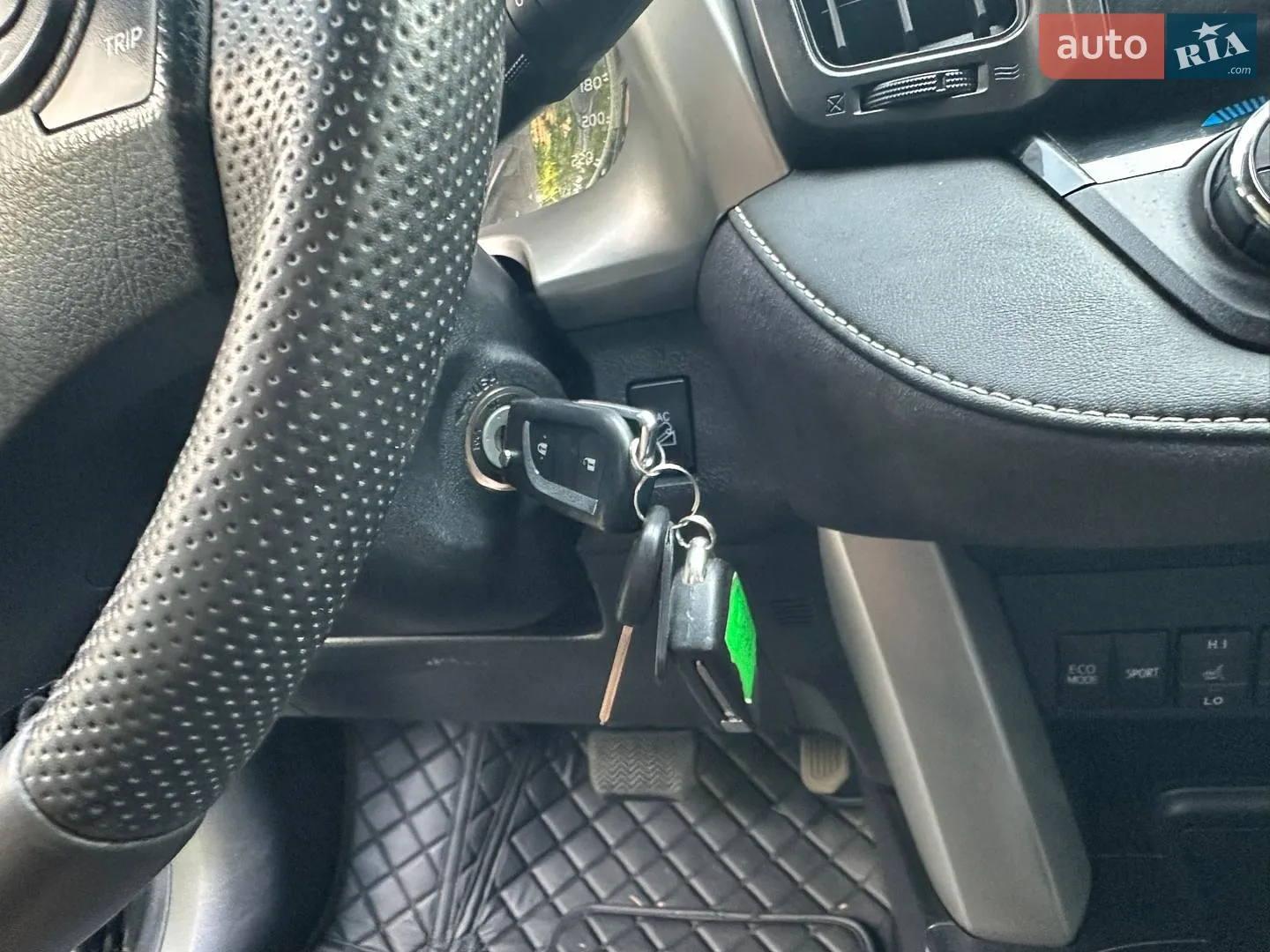 2016 Toyota RAV 4 - мініатюра 90