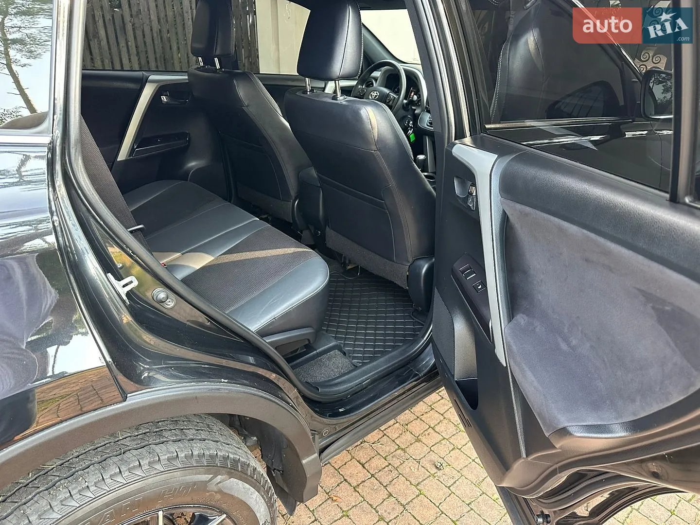 2016 Toyota RAV 4 - мініатюра 105