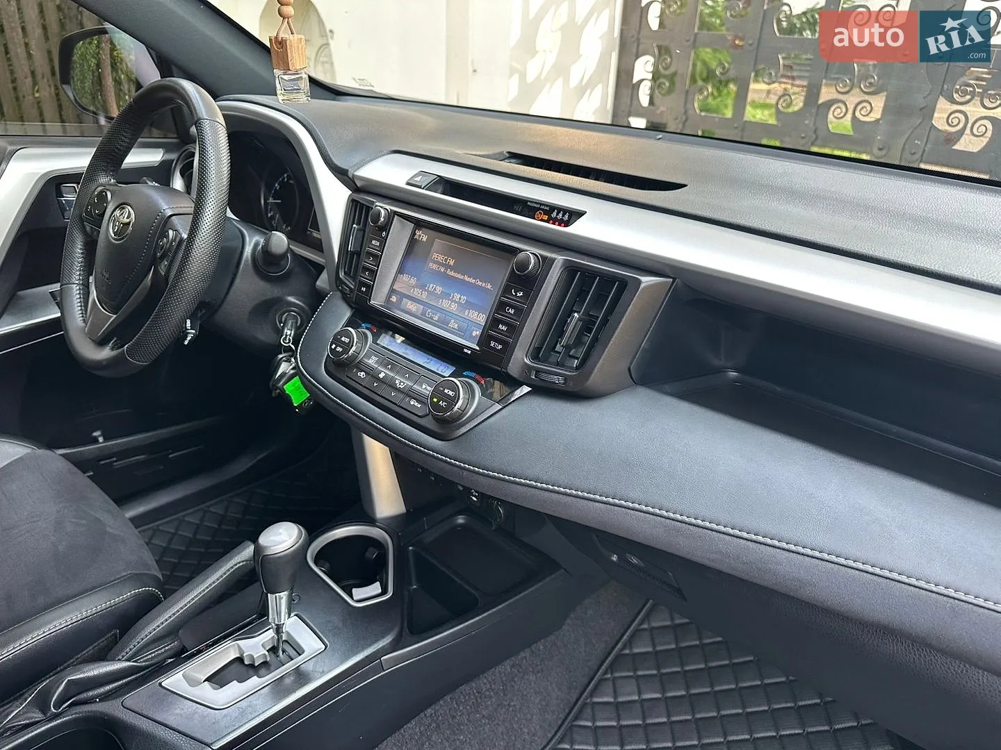 2016 Toyota RAV 4 - мініатюра 130