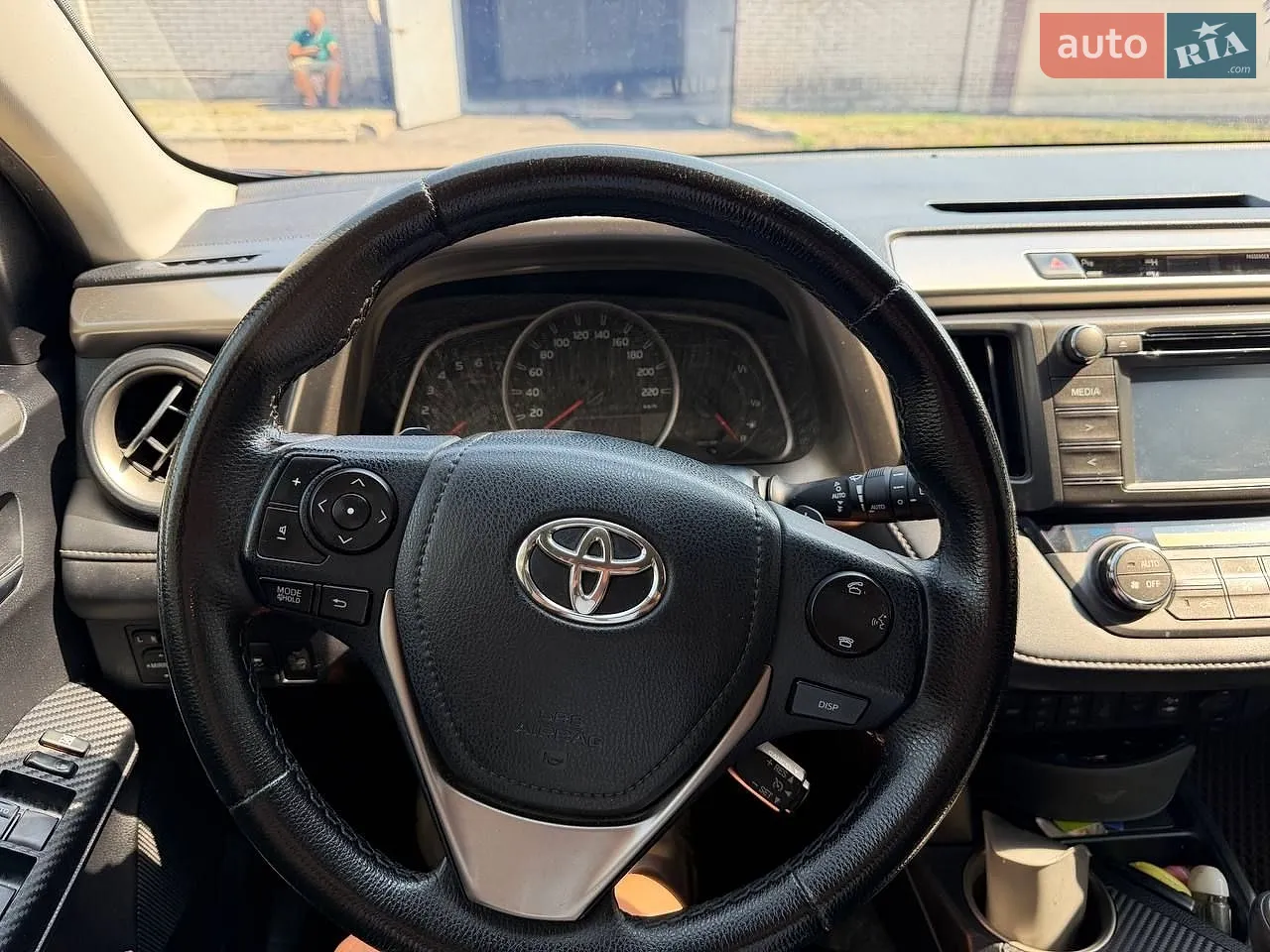 2014 Toyota RAV 4 - мініатюра 15