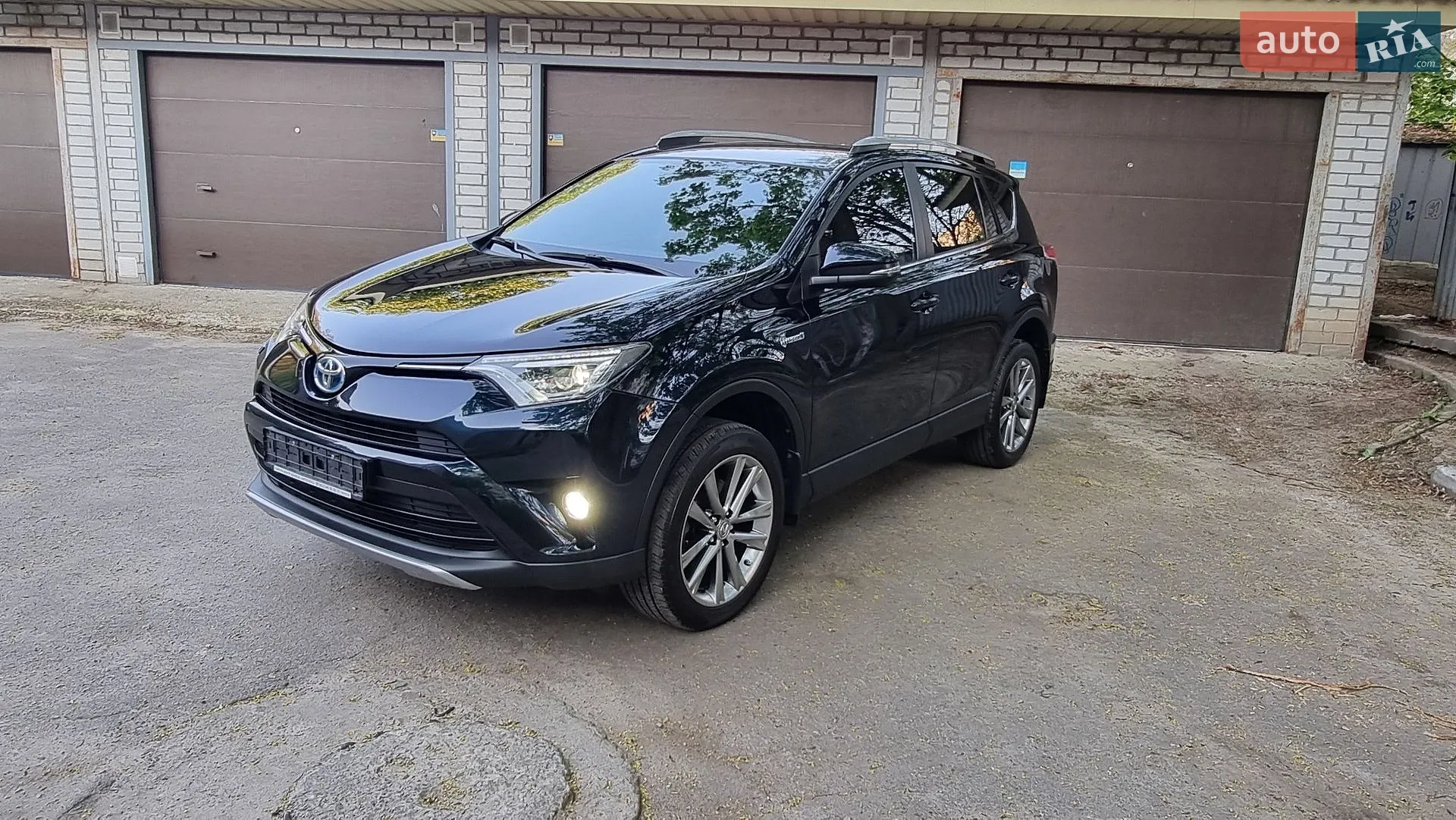2017 Toyota RAV 4 - мініатюра 2