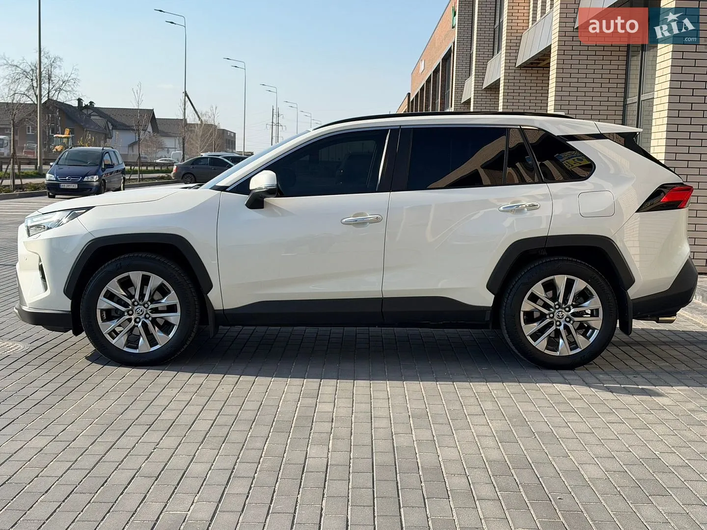 2022 Toyota RAV 4 - мініатюра 14