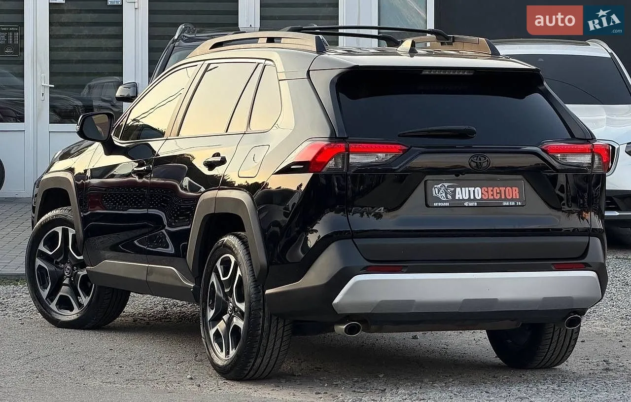 2019 Toyota RAV 4 - мініатюра 9
