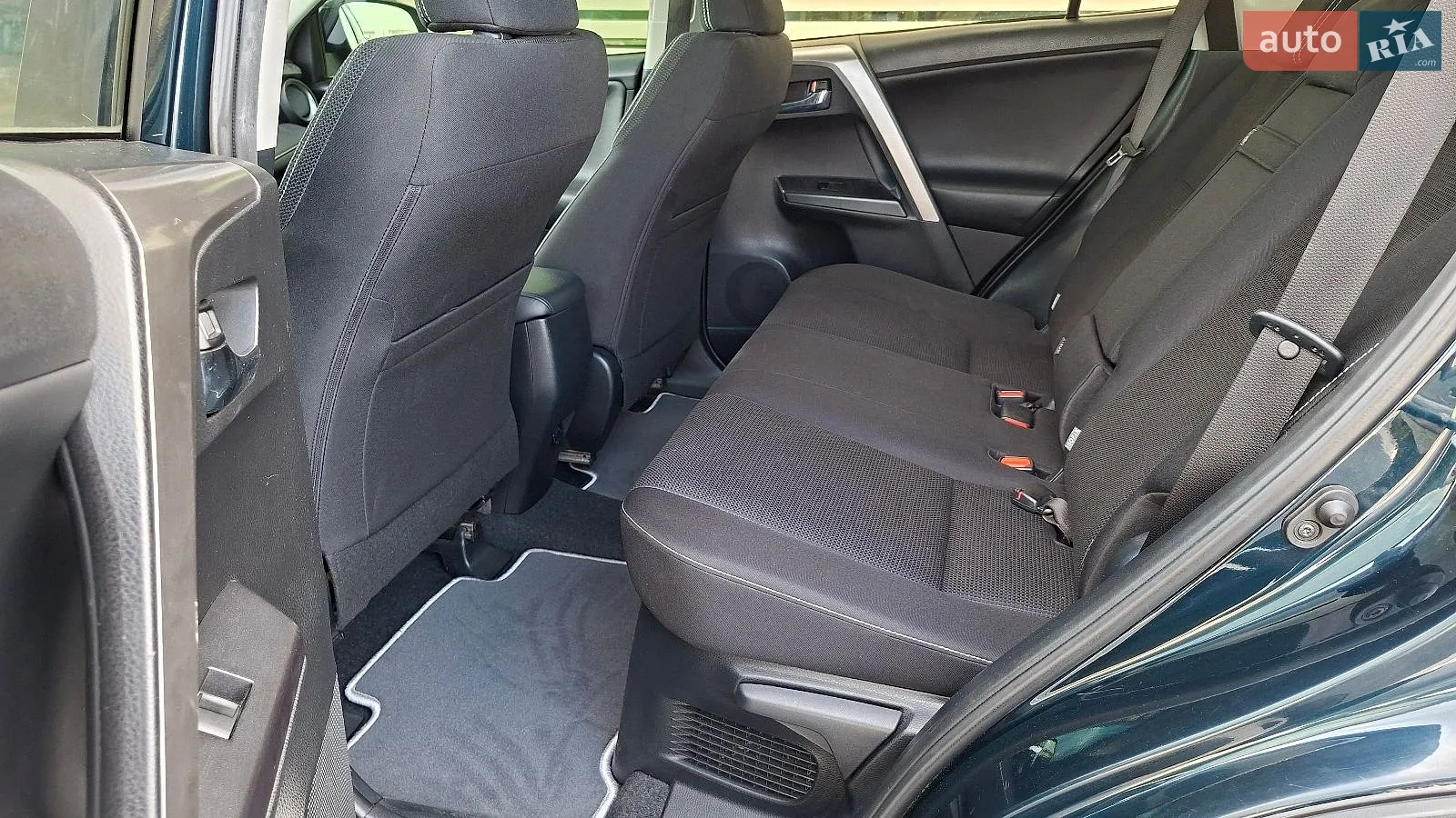 2017 Toyota RAV 4 - мініатюра 14