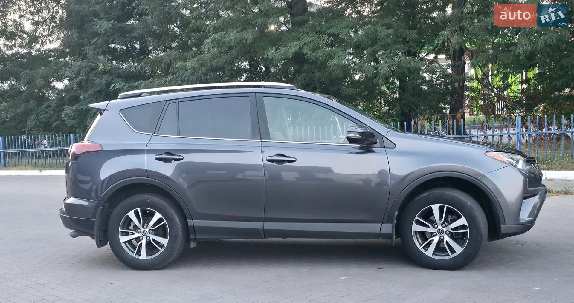 2016 Toyota RAV 4 - мініатюра 7