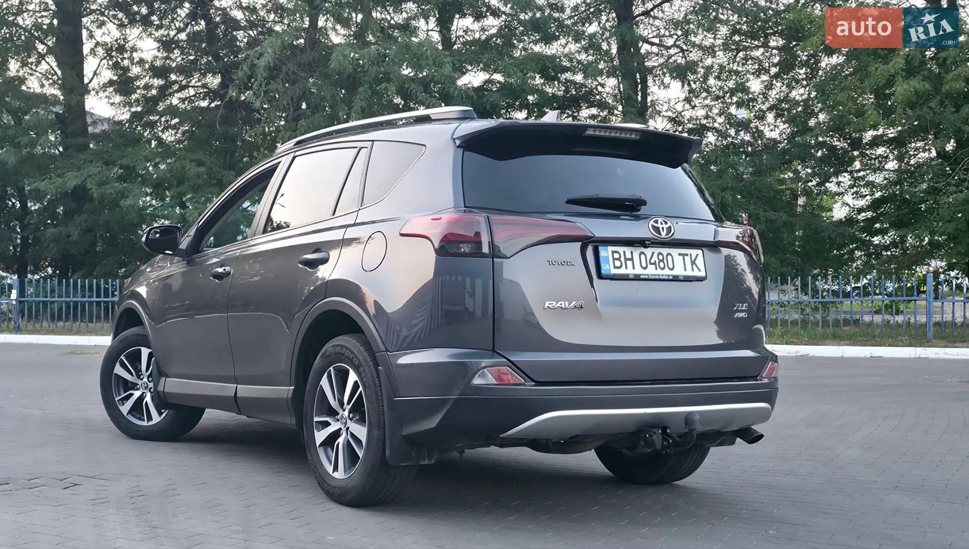 2016 Toyota RAV 4 - мініатюра 5