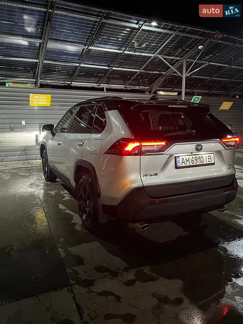 2020 Toyota RAV 4 - мініатюра 6