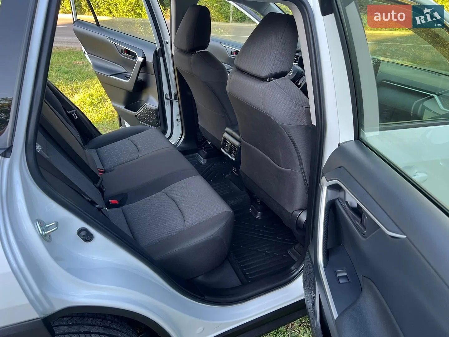 2023 Toyota RAV 4 - мініатюра 20