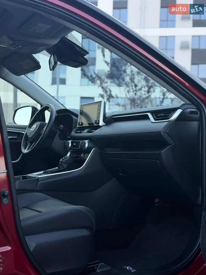 2022 Toyota RAV 4 - мініатюра 11