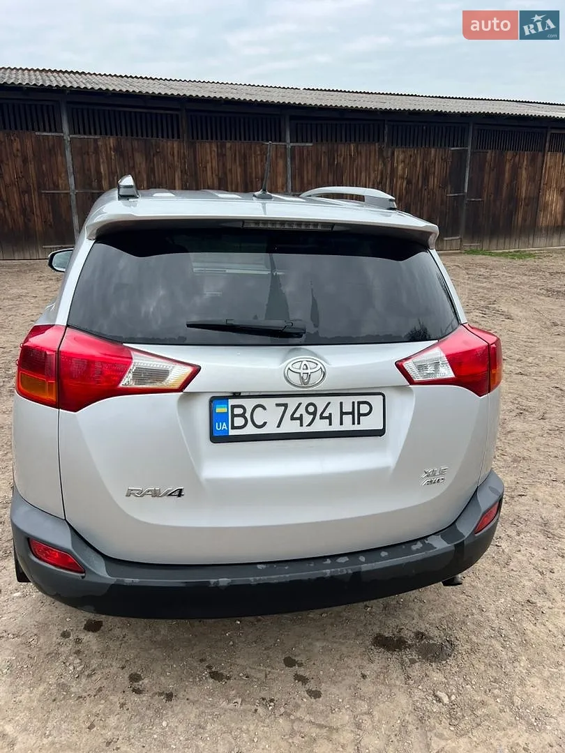 2013 Toyota RAV 4 - мініатюра 4