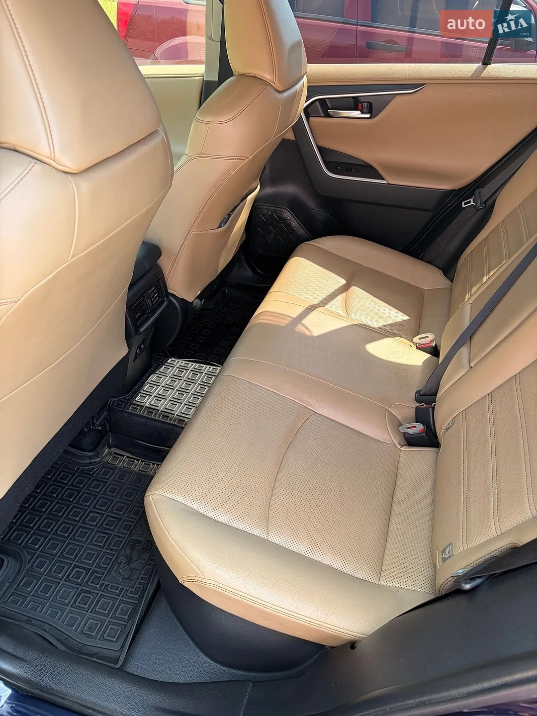 2020 Toyota RAV 4 - мініатюра 7