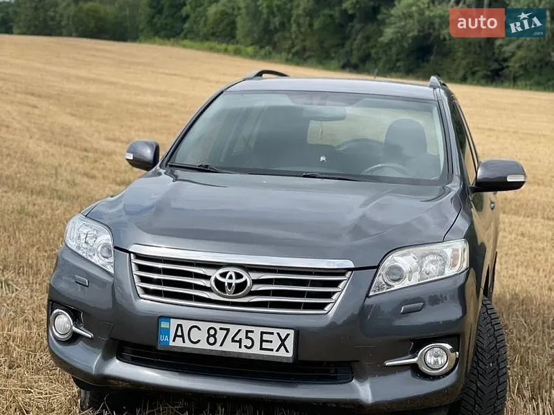 Toyota RAV4 2010