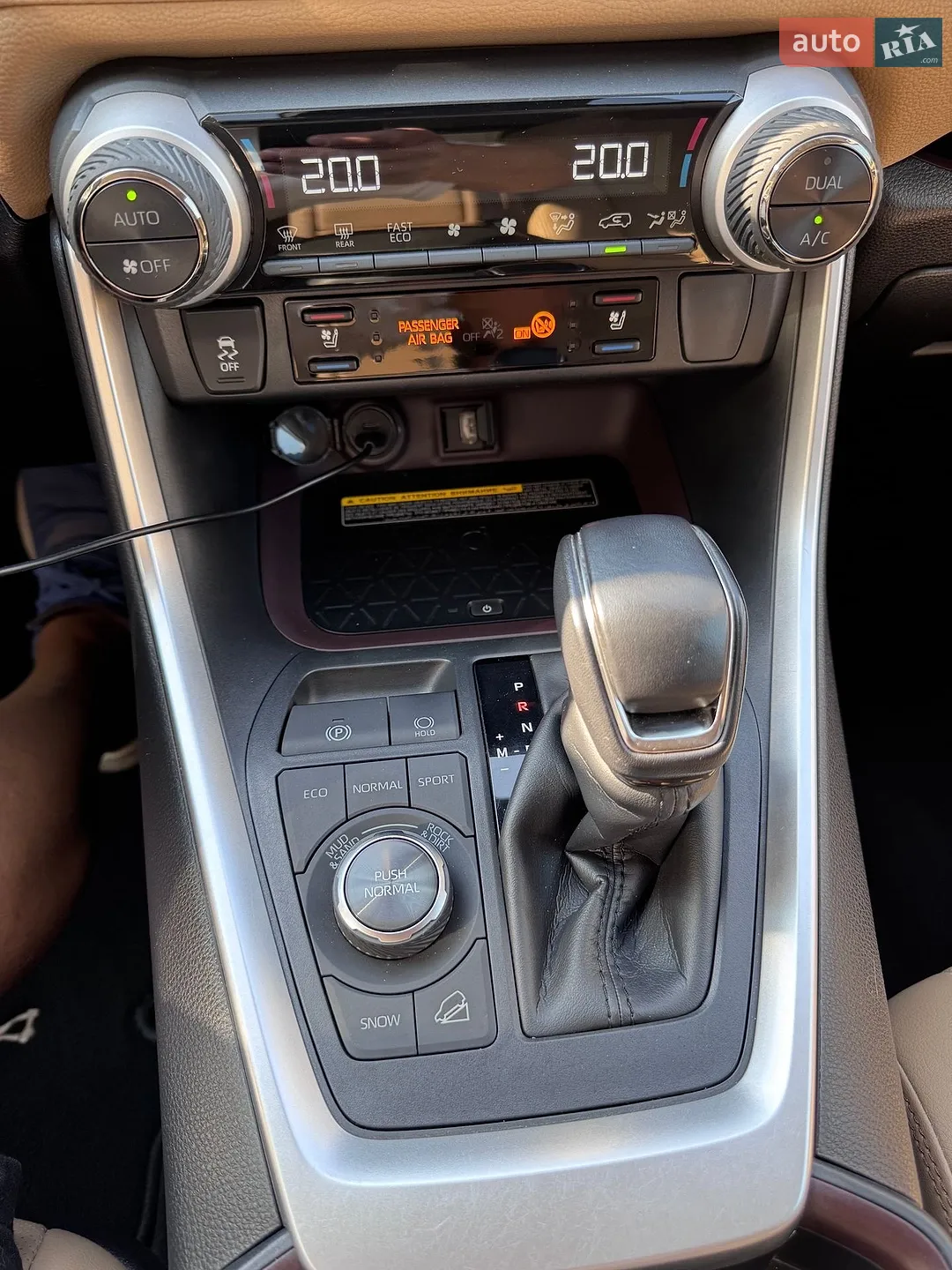 2020 Toyota RAV 4 - мініатюра 43