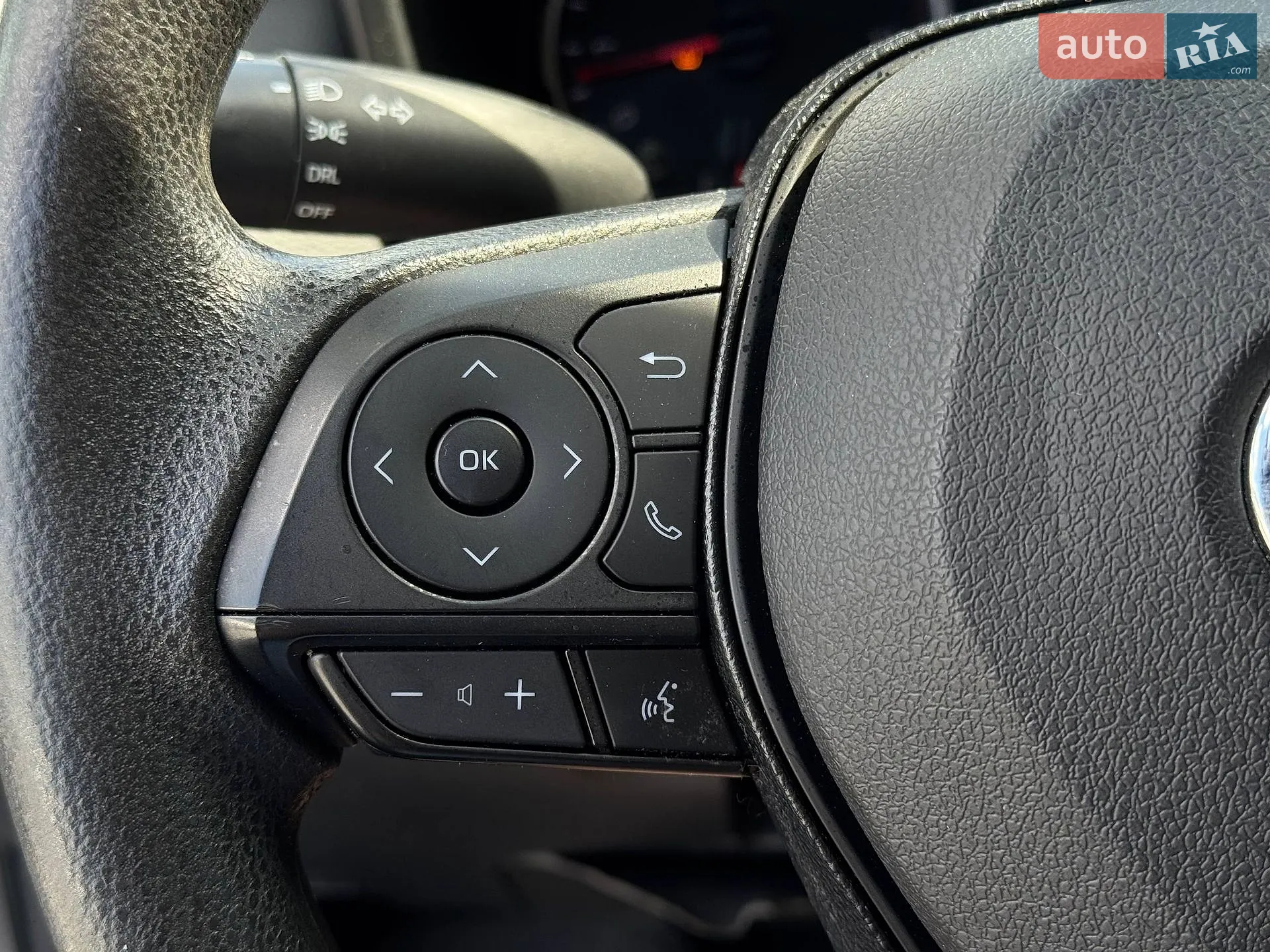 2021 Toyota RAV 4 - мініатюра 32