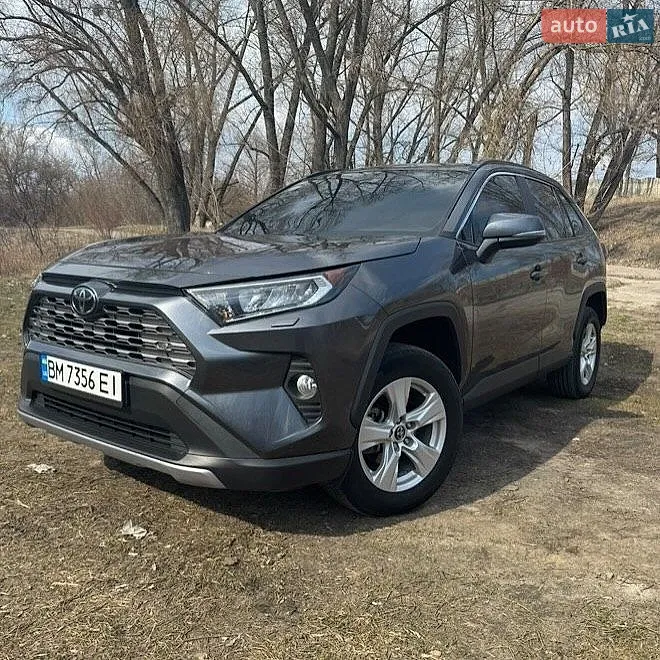 2020 Toyota RAV 4 - фото 1