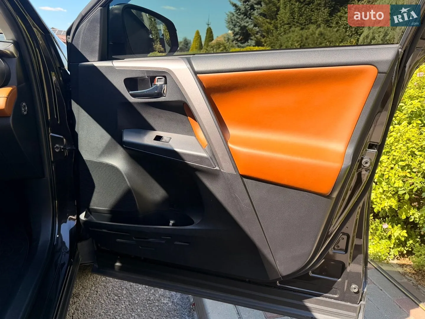 2016 Toyota RAV 4 - мініатюра 46