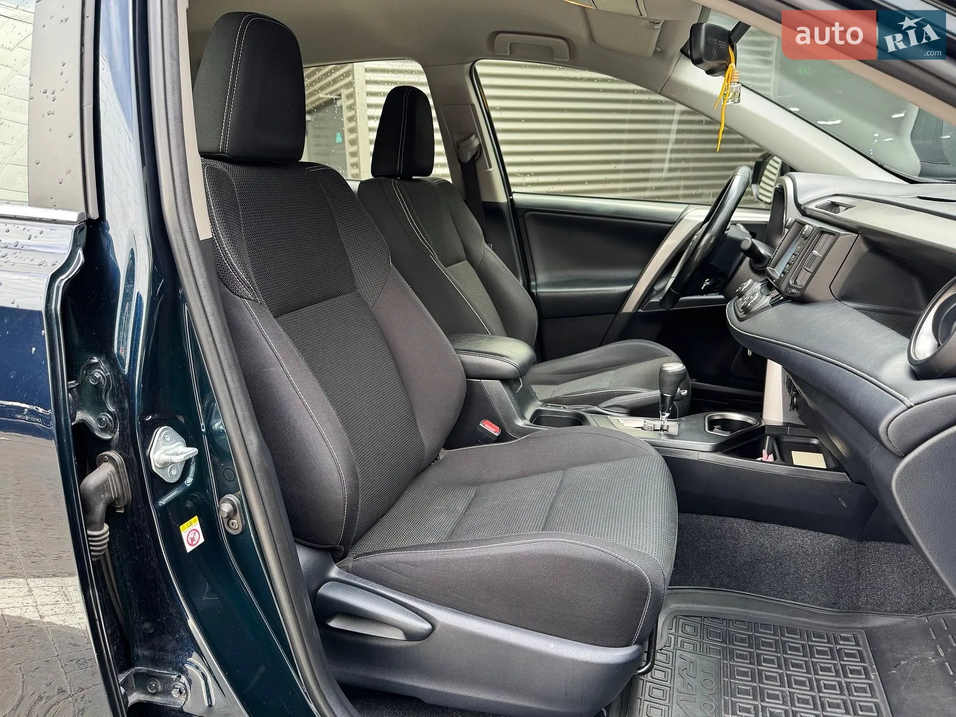2017 Toyota RAV 4 - мініатюра 14