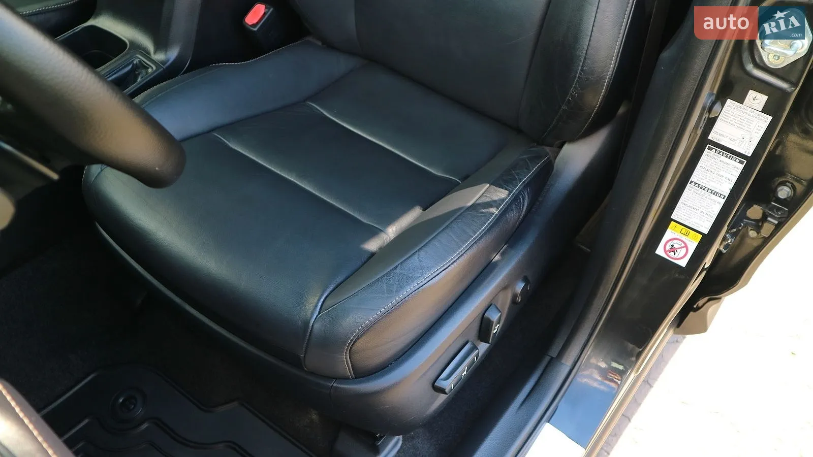 2013 Toyota RAV 4 - мініатюра 15