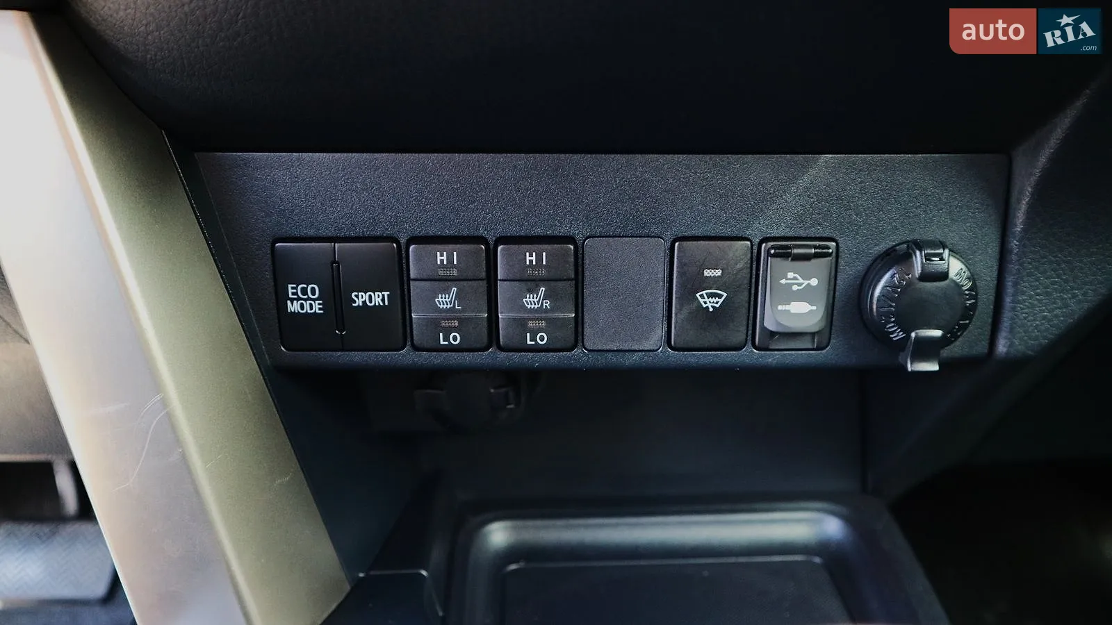 2013 Toyota RAV 4 - мініатюра 23