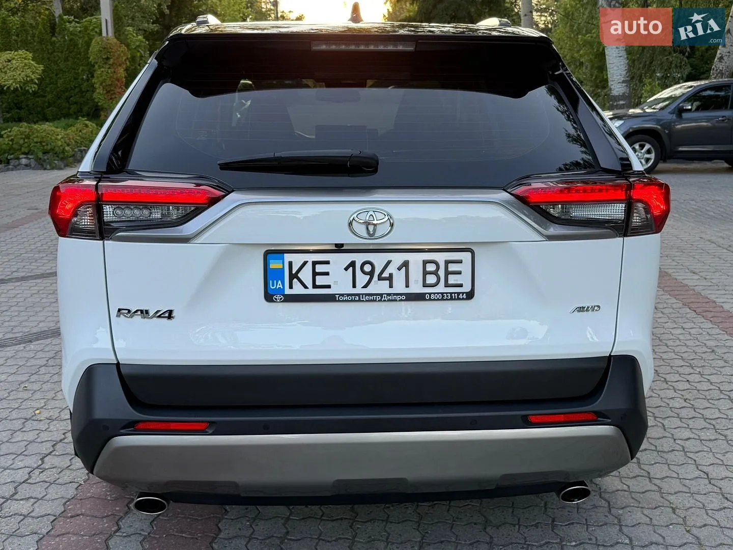 2023 Toyota RAV 4 - мініатюра 12