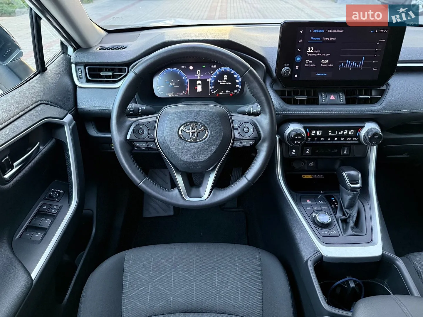 2023 Toyota RAV 4 - мініатюра 18